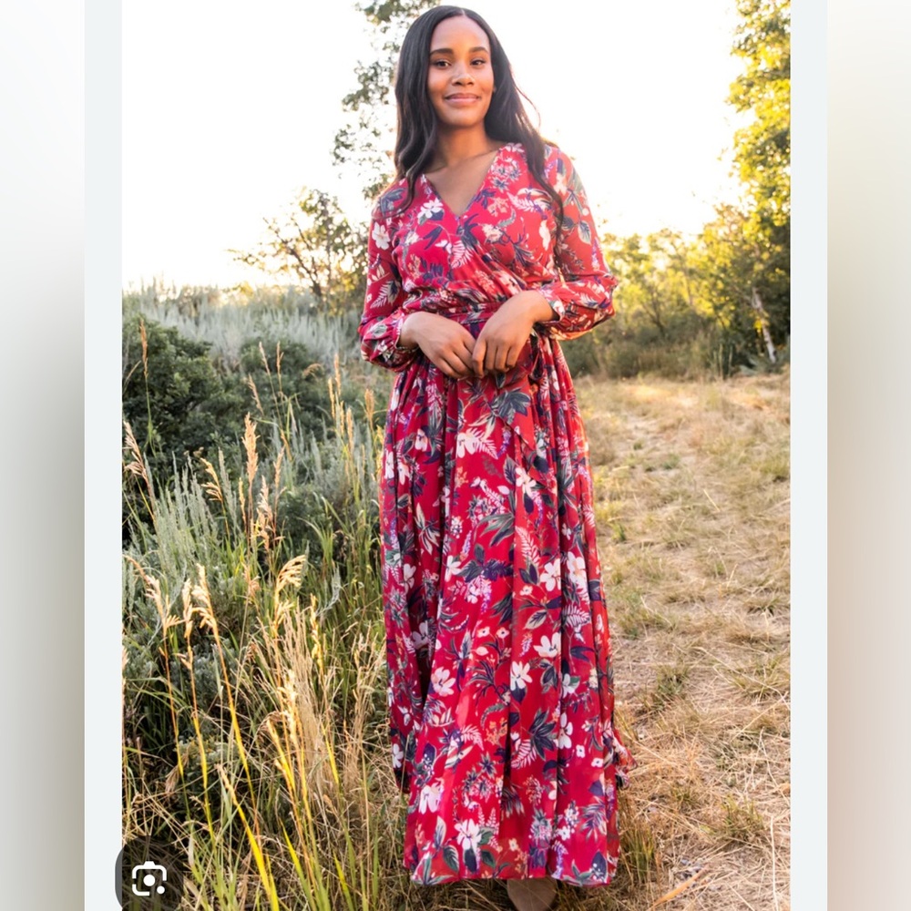 Rare Ivy City Laney Red Floral Faux Wrap Dress With Matching Belt